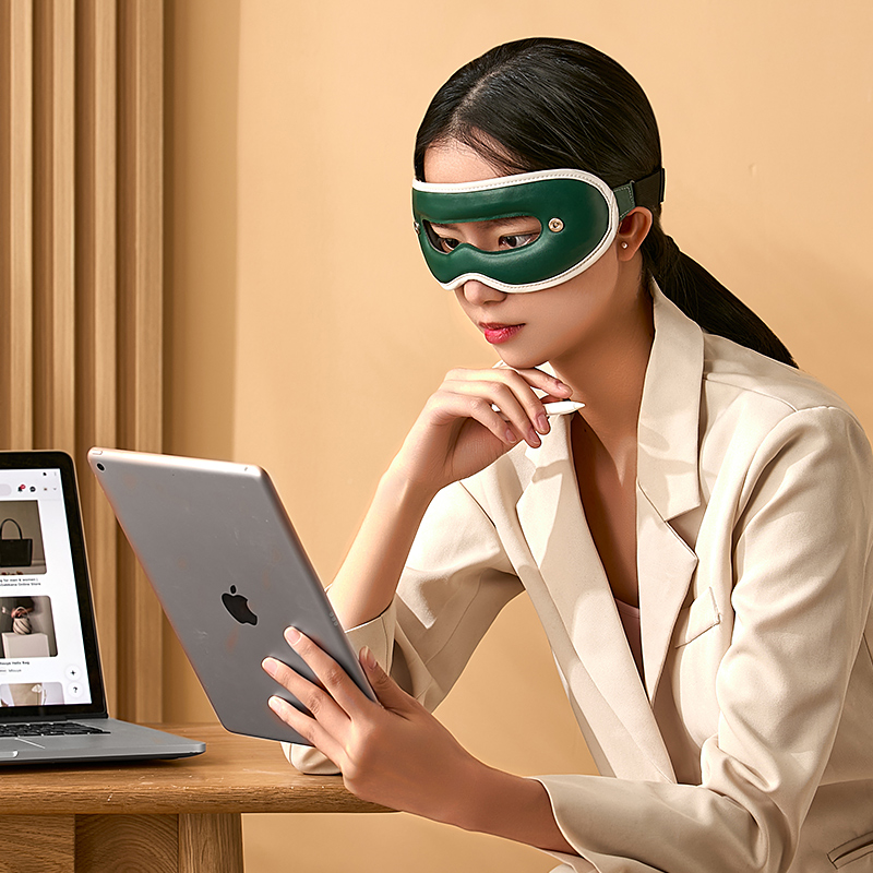 Type-C Rechargeable Warm Compress Heated Eye Mask Fashionable Relaxation for Dry Eye Strain and Winter Season E7